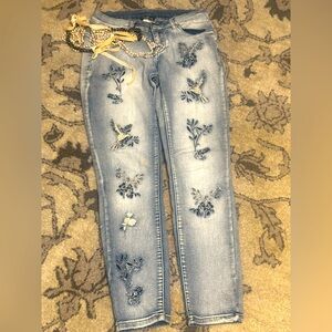 Venus emroidered birds jeans